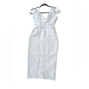 Women's White Form Fitting Coldshoulder Cut Neckline Holiday Dress SZ S